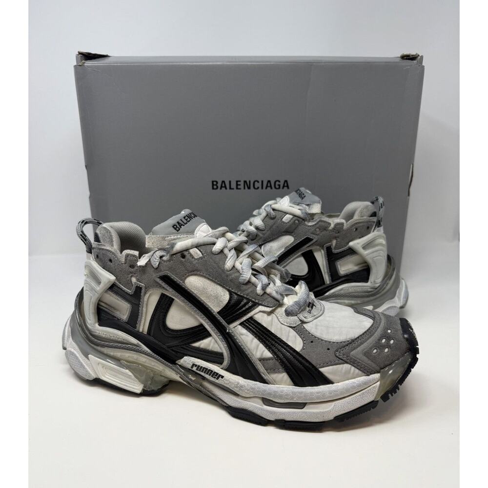 Balenciaga Runner Sneaker Grey/White/Black